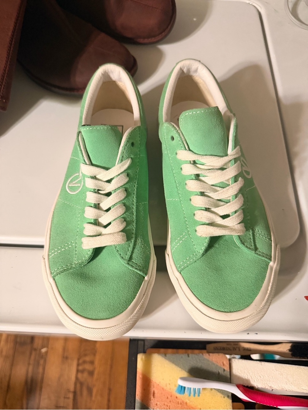 Vans Style Sid Mint Green Suede Sneakers Womens Size 7 Skate Shoes Low Top